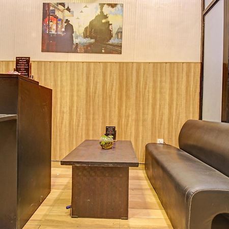 Отель Super Townhouse Kachnar House Vikas Nagar Hasanganj Экстерьер фото
