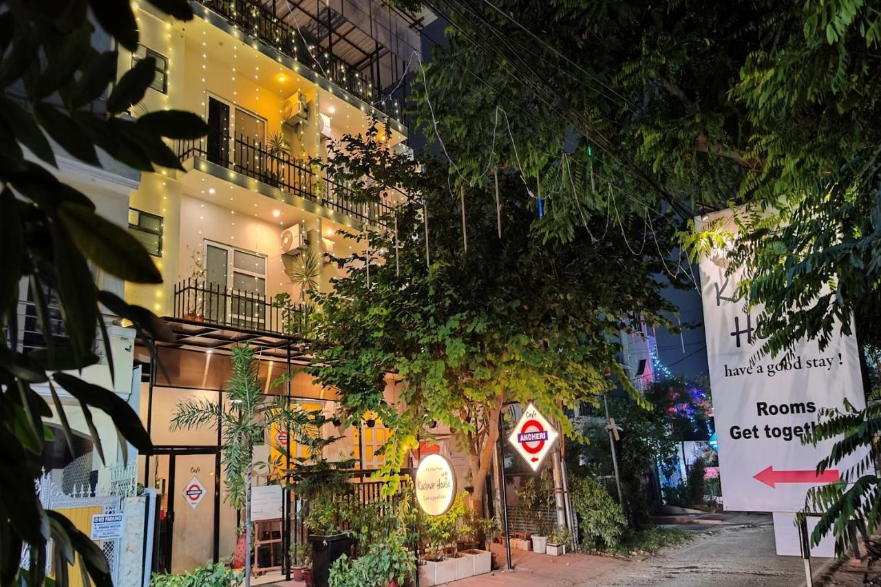 Отель Super Townhouse Kachnar House Vikas Nagar Hasanganj Экстерьер фото